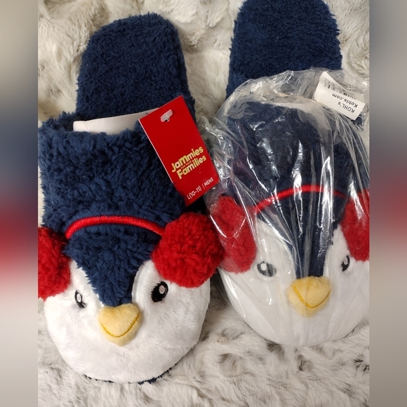 NWT🔥$30 Adorable Penguin Slippers 🎁"House Shoes" Sz Large 9-11 Jammies Family - Picture 2 of 7